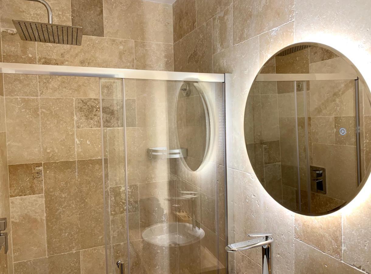 Cosy Migrainier - Vieil Antibes Apartamento Exterior foto